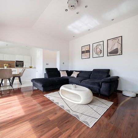 Apartment Absolute Gray Zara Esterno foto