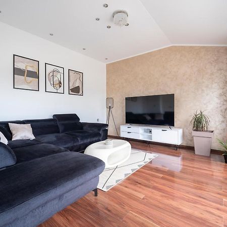 Apartment Absolute Gray Zara Esterno foto
