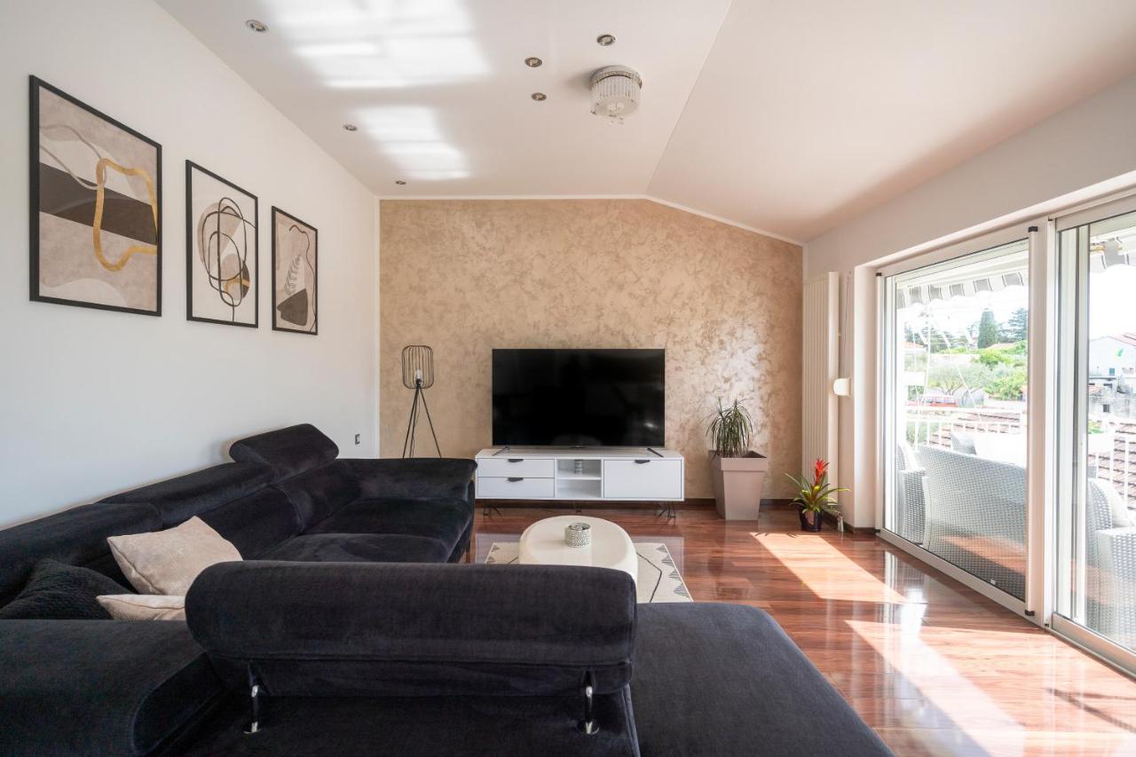 Apartment Absolute Gray Zara Esterno foto